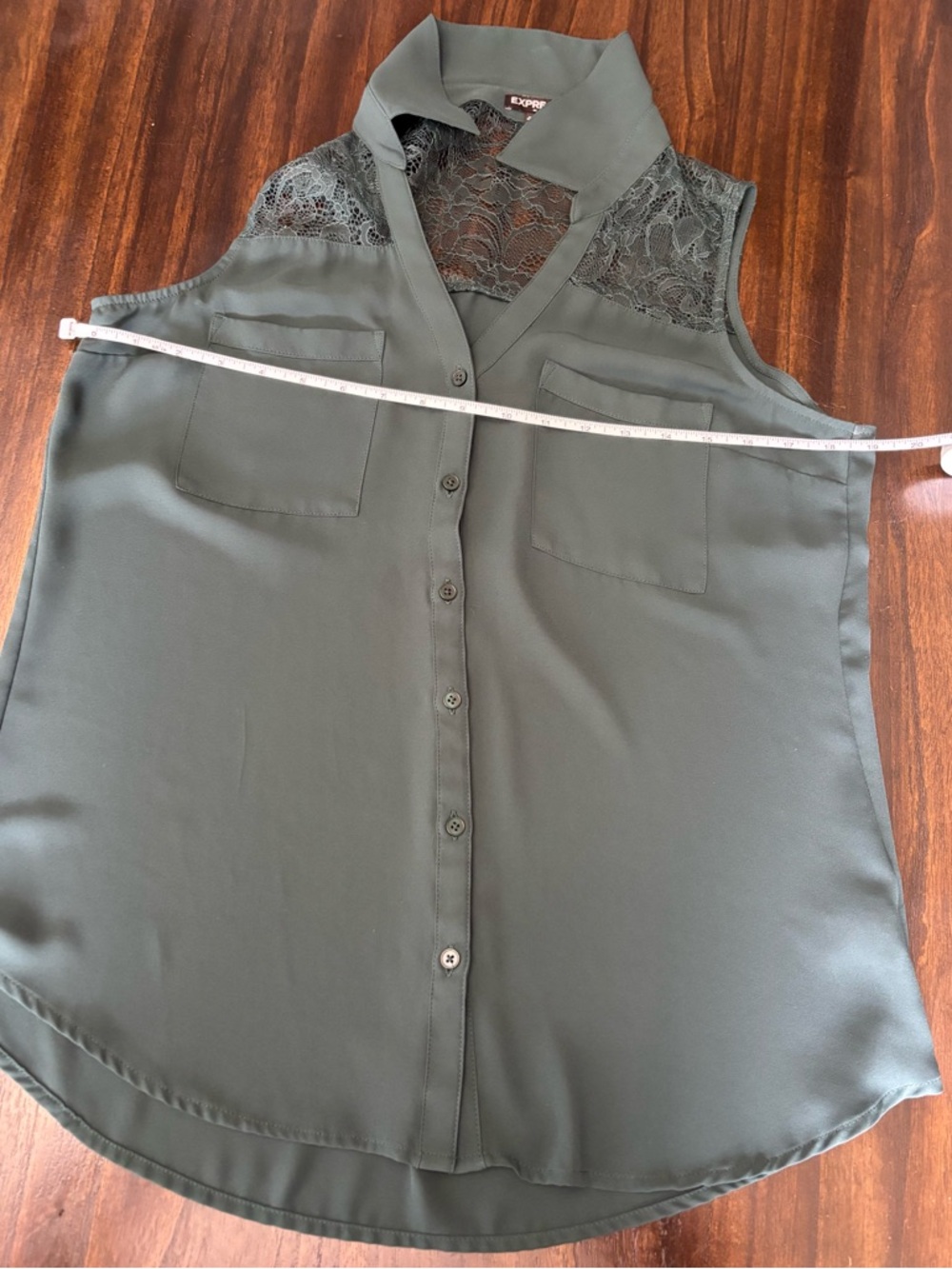 Express Sleeveless Lace Yoke Blouse Dark Green Button Front Size M - Picture 4 of 8